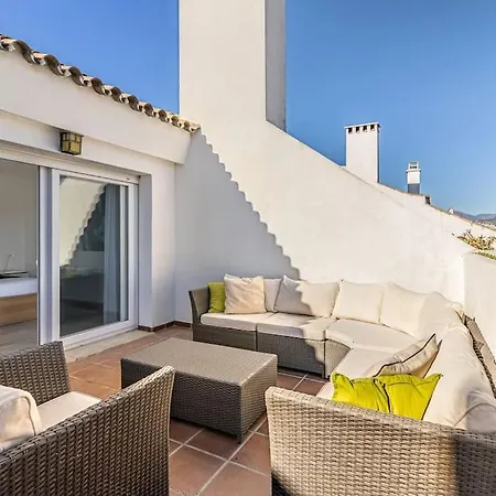 Luminoso Duplex 4 Hab. En Guadalmina Baja * Marbella